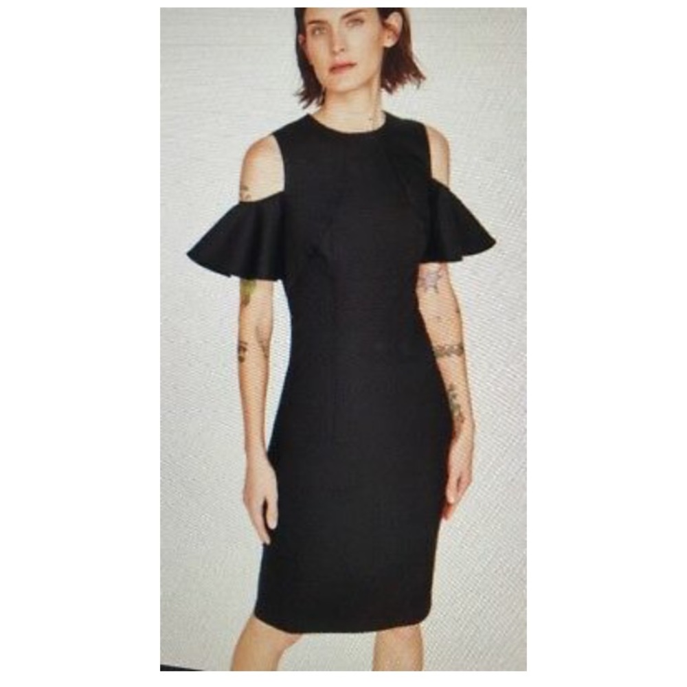 🖤Zara cold shoulder tube dress